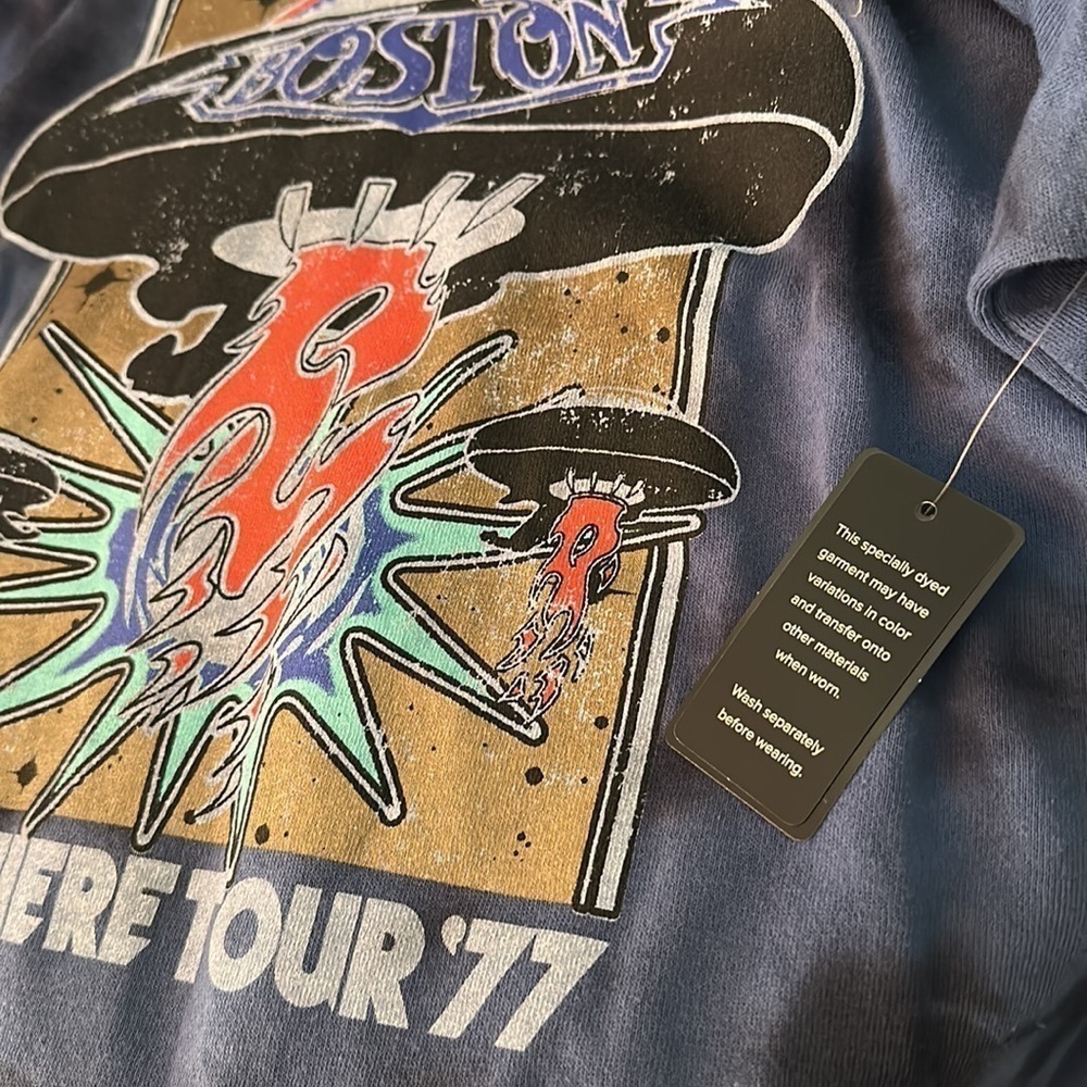BOSTON Premiere Tour 1977 Rock Band Tie Dye Sweatshirt  Unisex NWT - Picture 10 of 13